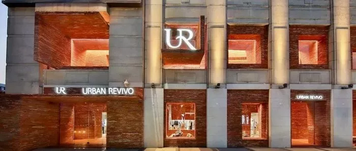 UR 全国首店关闭，接盘竟是它